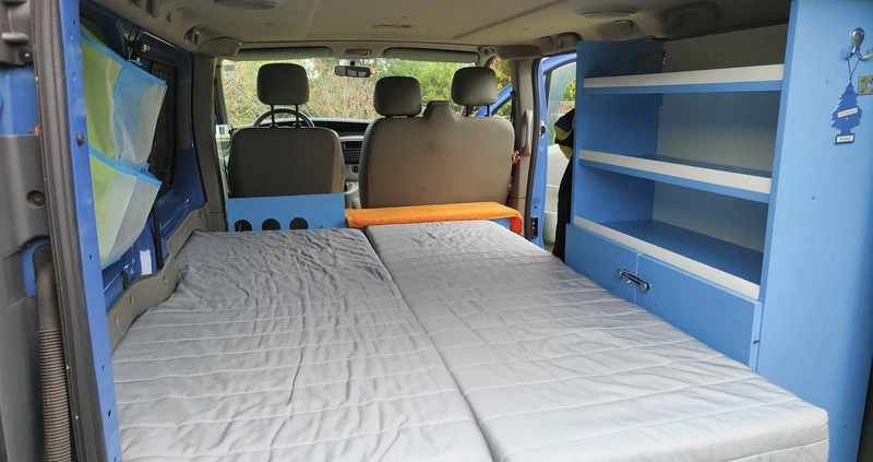 Renault Trafic cena 27777 przebieg: 283800, rok produkcji 2004 z Ropczyce małe 352